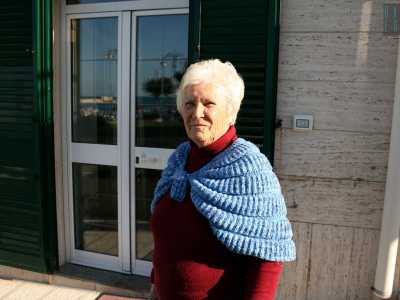 La nostalgica 80enne Vittoria, residente in una di queste antiche case